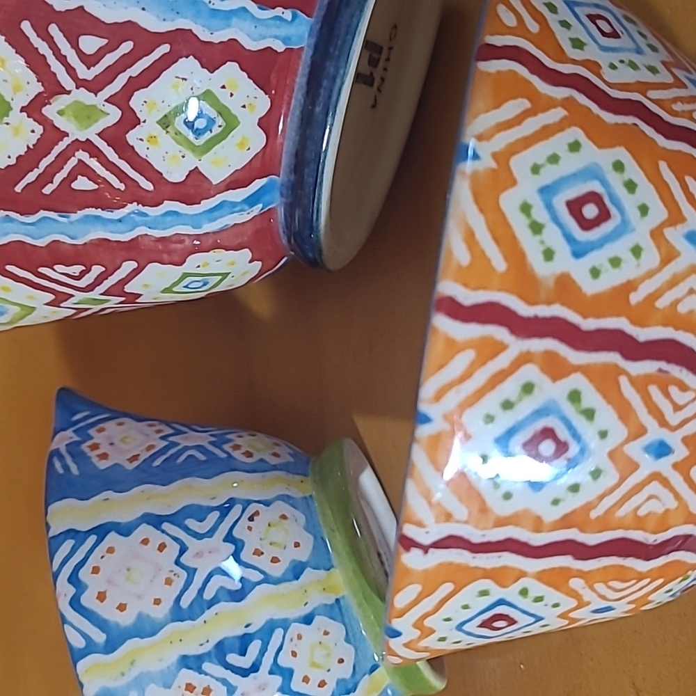 Hand Painted Ceramic Measuring Set - Picture 3 of 13